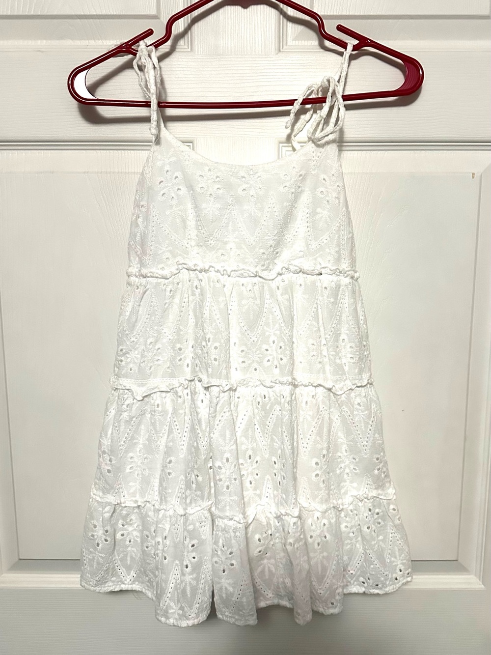 White Eyelet Tiered Tank Top - Sleeveless Summer Layered Tank